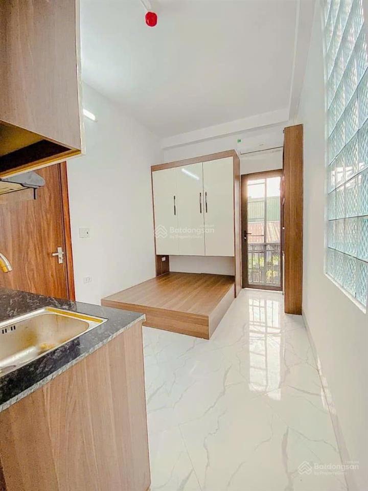 Chdv xuân thủy 50m2*7t*15ph kk. doanh thu 70tr/th. đầy đủ gpxd & pccc. sổ đỏ cc có hỗ trợ bank