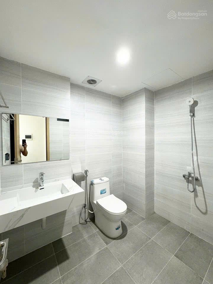 Tòa chdv đức diễn. xây mới lô góc, ôtô gần. 105m2*7t*tm*17ph kk. đủ gpxd, pccc & sđcc sẵn sang tên