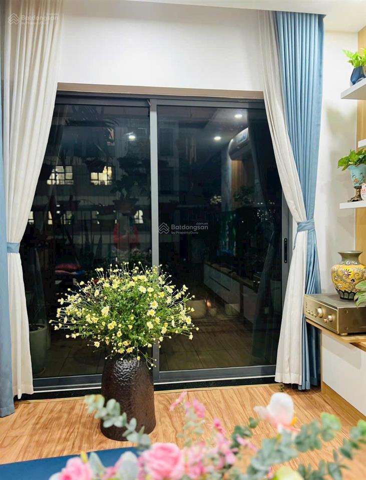 Cho thuê căn hộ 3pn full nội thất giá 15 triệu cc green star 234 phạm văn đồng