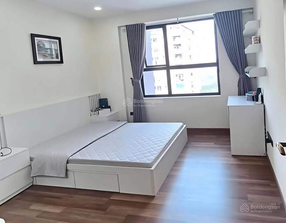 Cho thuê căn hộ 3pn full nội thất giá 15 triệu cc green star 234 phạm văn đồng