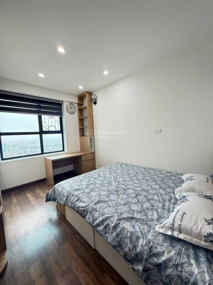 Cho thuê căn hộ 3pn full nội thất giá 15 triệu cc green star 234 phạm văn đồng