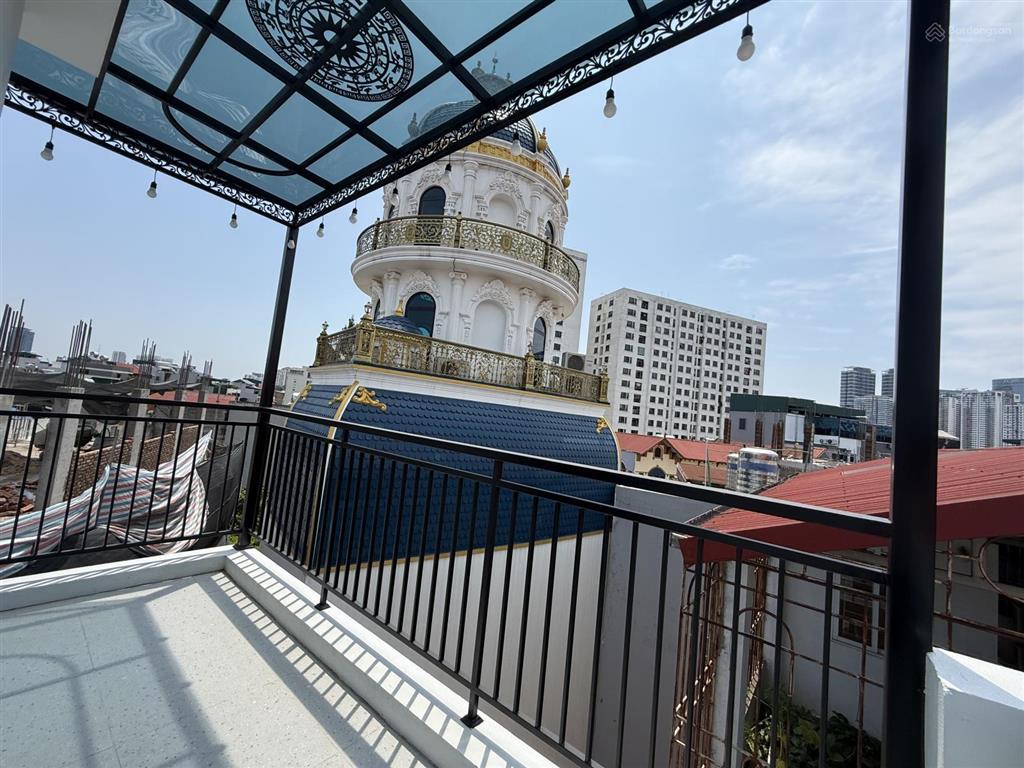 Bán nhà xuân đỉnh 40m2, 6 tầng, thang máy, ô tô đỗ cổng, full nội thất, kinh doanh đỉnh, giá 12 tỷ