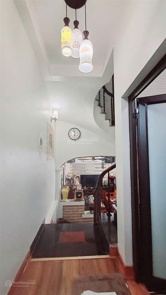 Bán nhà riêng 30m2 x 4 tầng đường phú diễn, full nội thất đẹp sẵn ở, ngõ to thông thoáng, giá 5 tỷ