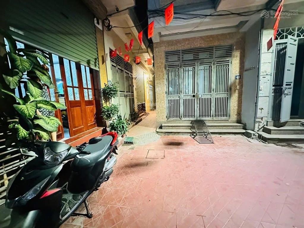 Bán nhà riêng 30m2 x 4 tầng đường phú diễn, full nội thất đẹp sẵn ở, ngõ to thông thoáng, giá 5 tỷ