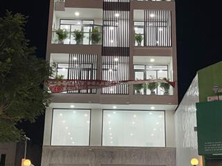 Mặt tiền nhà mới góc 3 mặt tiền đường cách mạng tháng 8, phường 10, quận 3, tphcm