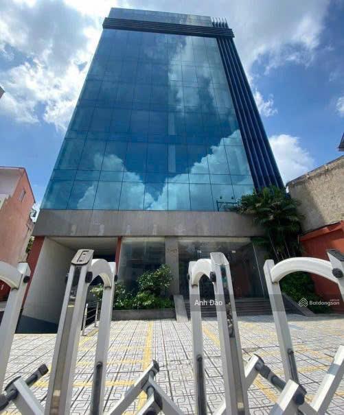 Chính chủ cho thuê tòa nhà mới xây mặt tiền trần hưng đạo quận 5
