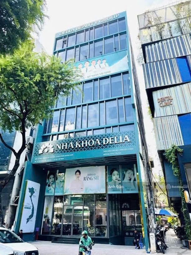Cần cho thuê tòa nhà mặt tiền hoa mai phú nhuận ngay khu phan xích long. dt 600m2