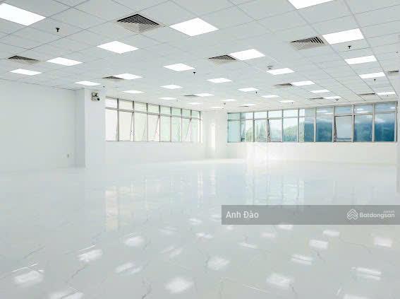 Tòa nhà mới xây tại mặt tiền đường 91  93 nguyễn đình chiểu quận 3