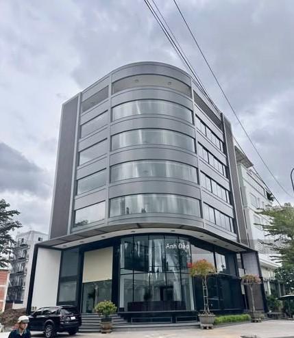 Tòa nhà mới xây góc 2 mặt tiền khu thạnh mỹ lợi  quận 2