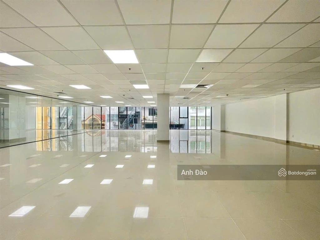 Cho thuê building mới xây trung tâm thảo điền quận 2  mặt tiền xuân thủy ngay nguyễn văn hưởng