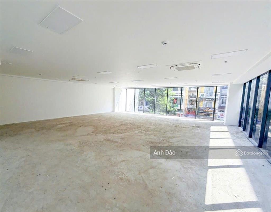 Cho thuê building góc 2 mặt tiền nguyễn huy tưởng ngay hoàng hoa thám bình thạnh