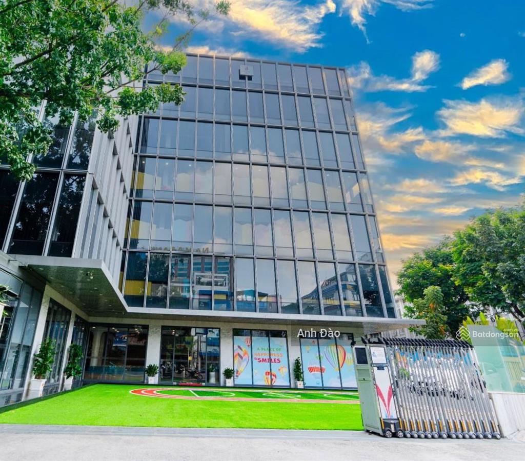 Cho thuê building góc 2 mặt tiền nguyễn huy tưởng ngay hoàng hoa thám bình thạnh