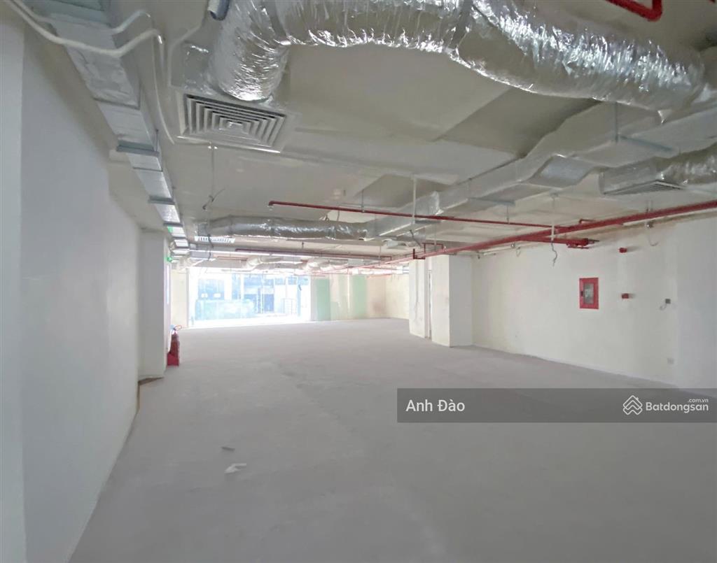Tòa nhà vị trí đắc địa góc 2 mặt tiền đường an dương vương quận 5 ngay nguyễn văn cừ