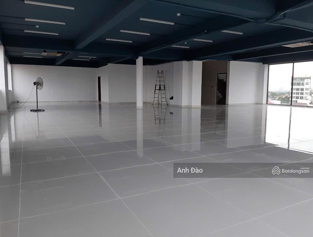 Cho thuê nhà mặt tiền nguyễn tri phương, quận 10 ngay ba tháng hai