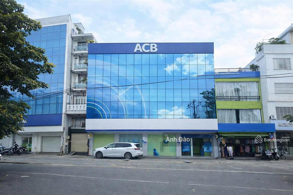 Cho thuê nhà mặt tiền thành thái ngay ba tháng hai, quận 10