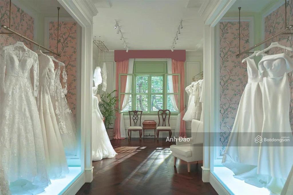 Cho thuê biệt thự mặt tiền trần quốc thảo, quận 3 ngay võ thị sáu