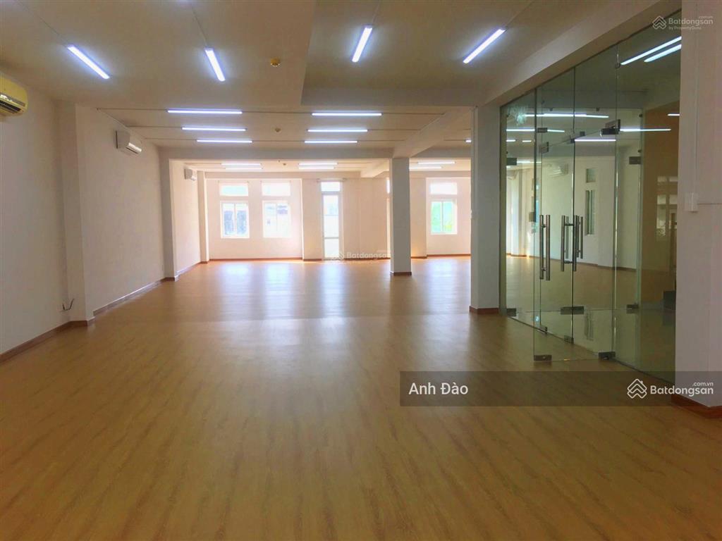 Cho thuê nhà góc 2 mặt tiền hoa lan hoa sứ, phú nhuận ngay phan xích long