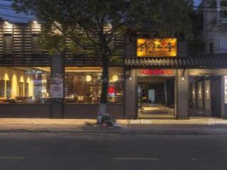 Cho thuê nhà mặt tiền lê thị hồng gấm, quận 1 ngay calmette