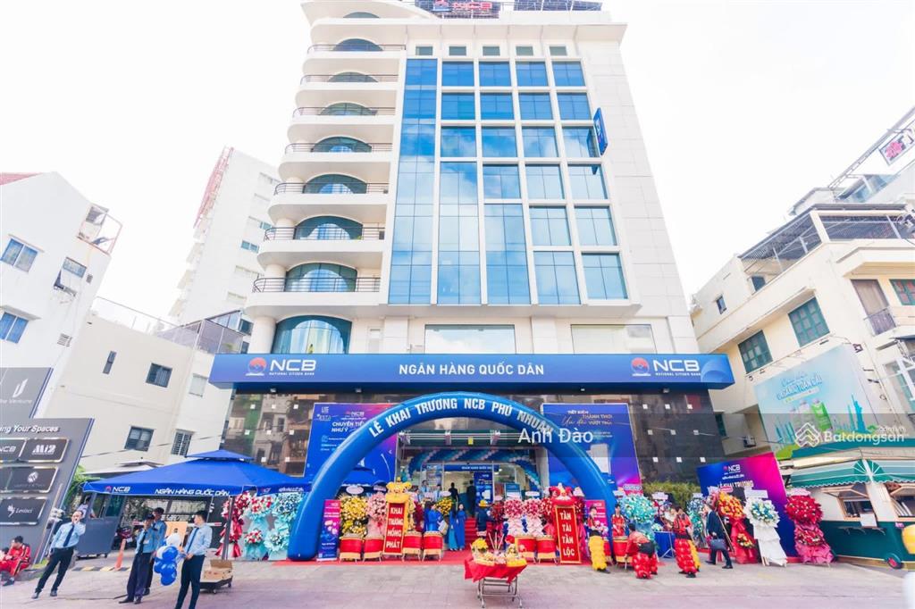 Cho thuê building mới xây mặt tiền phổ quang, tân bình ngay hoàng văn thụ
