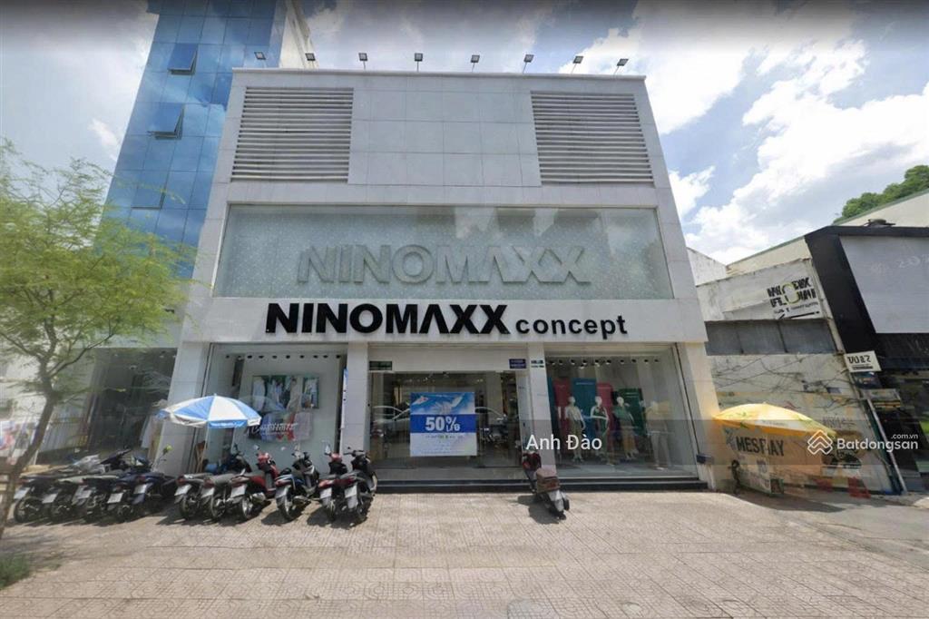Cho thuê nhà mặt tiền ba tháng hai quận 10 ngay vạn hạnh mall