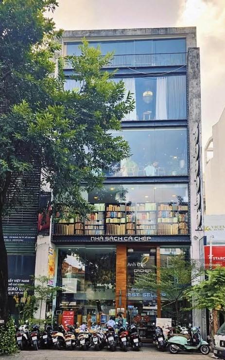 Cho thuê nhà mặt tiền tô hiến thành ngay thành thái quận 10