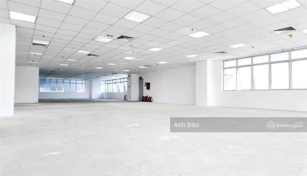 Mặt tiền bà huyện thanh quan ngay võ văn tần  hầm 5 lầu tm giá chỉ 90tr/tháng