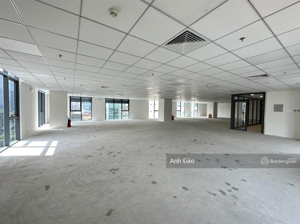 Building hạng a  góc 2 mặt tiền tôn đức thắng q1 liền kề phố đi bộ nguyễn huệ