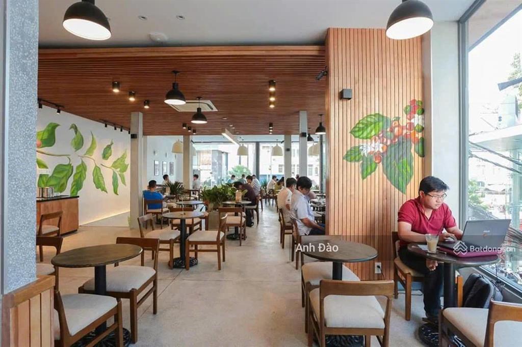 Siêu phẩm mặt tiền bàu cát, tân bình ngay trương công định giá 130tr/tháng
