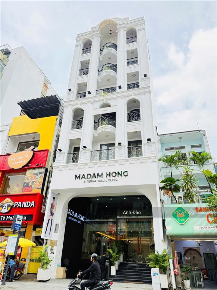 Cho thuê tòa nhà mặt tiền thành thái quận 10 ngay trục ba tháng hai