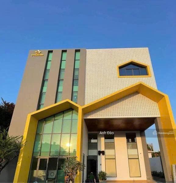 Cho thuê biệt thự mặt tiền thảo điền ngay tuyến xuân thủy, quận 2