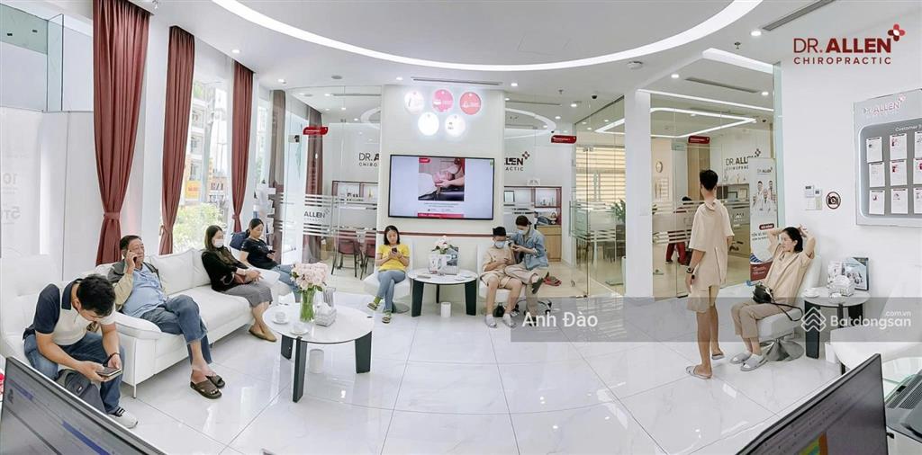 Cho thuê nhà mặt tiền hồ biểu chánh phú nhuận ngay nguyễn văn trỗi