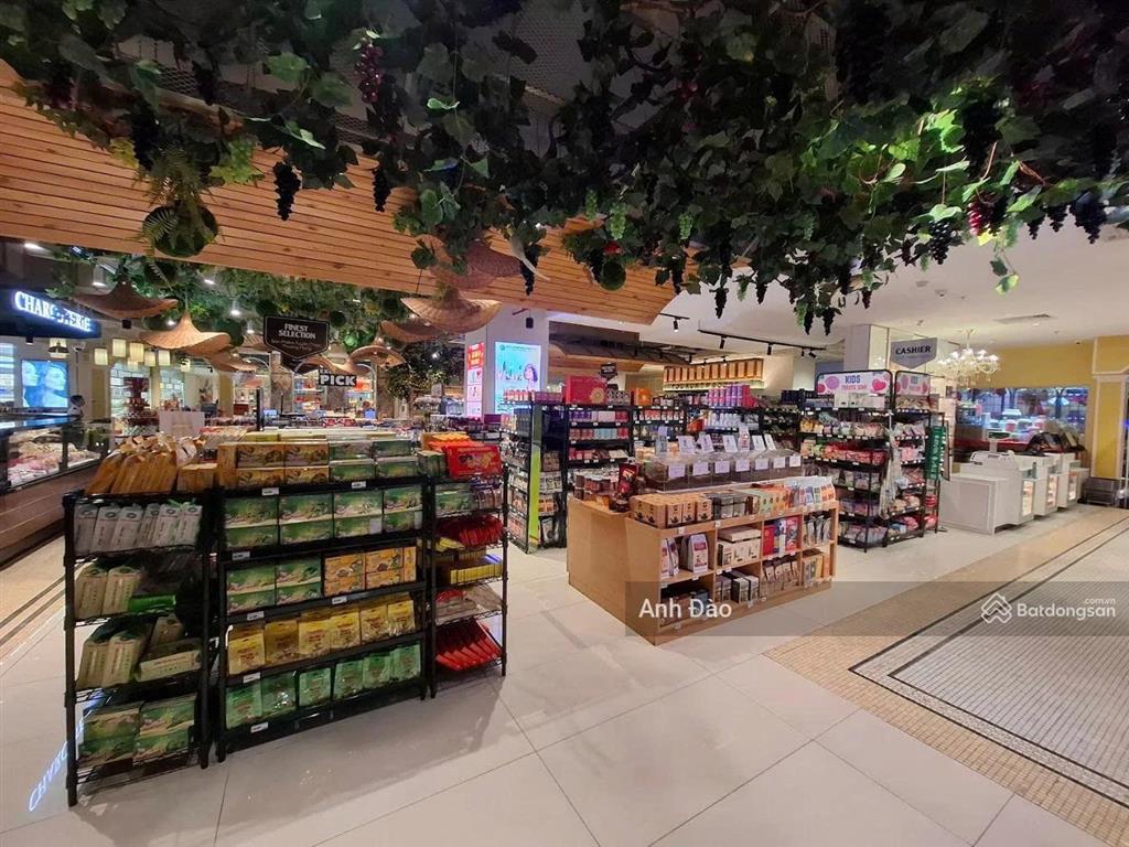 Cho thuê mặt bằng thương mại mặt tiền cao thắng, quận 10  4.100m2, giá tốt