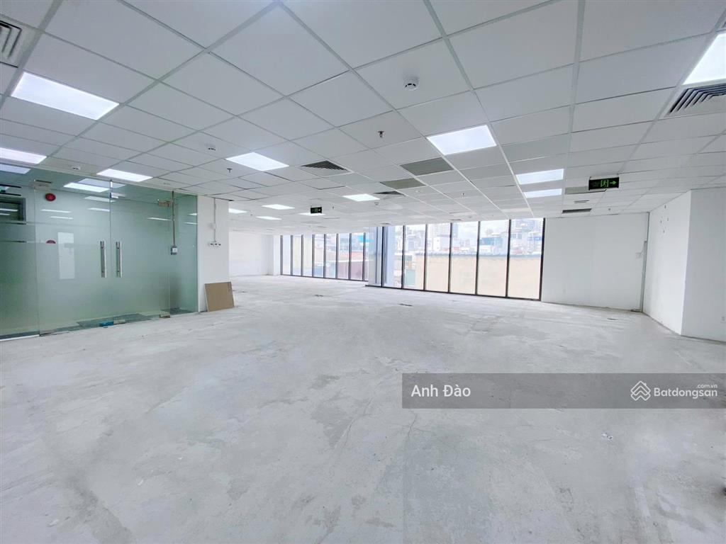 Tòa nhà mới xây ung văn khiêm bình thạnh ngay tuyến điện biên phủ