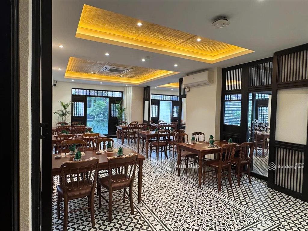 Biệt thự hot đa kao  mặt tiền phan kế bính quận 1 ngay vòng xoay điện biên phủ