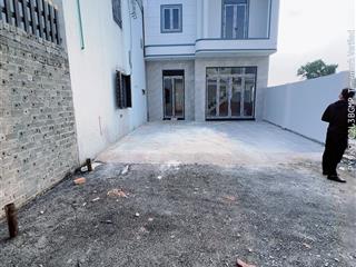 Bán nhà sổ riêng 88,1m2 sân đậu 2xe bán tải phường hoá an