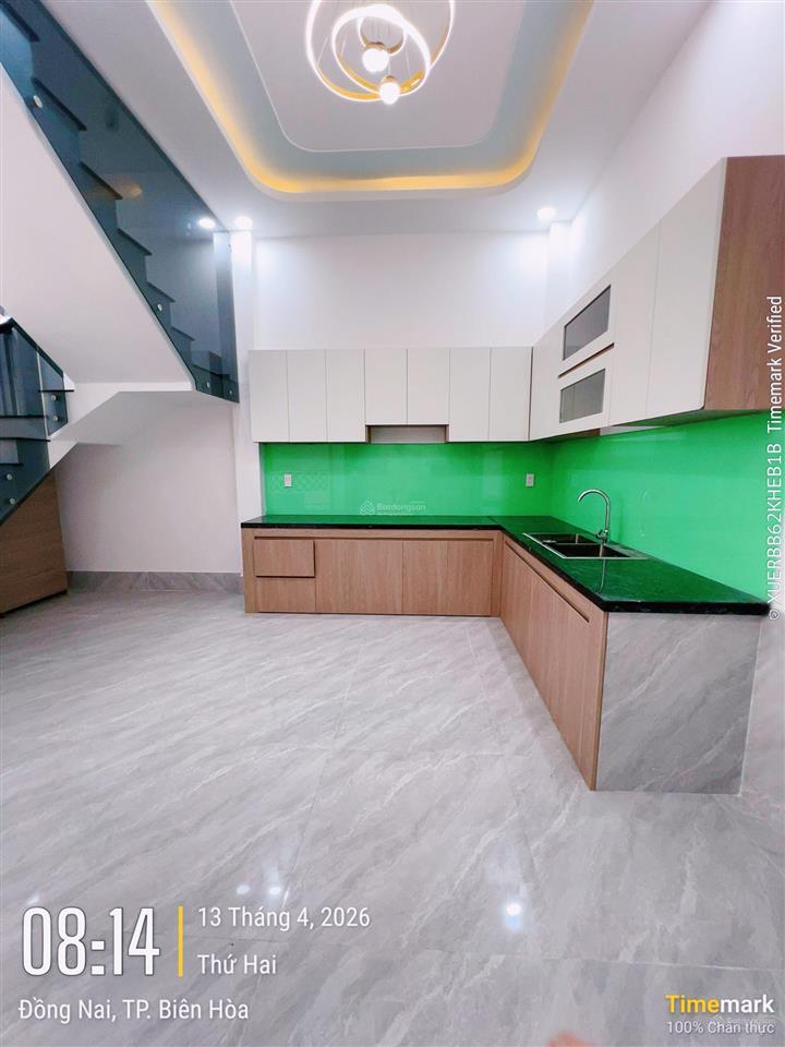 Bán nhà sổ riêng 100m2 sân ô tô phường biên hoà