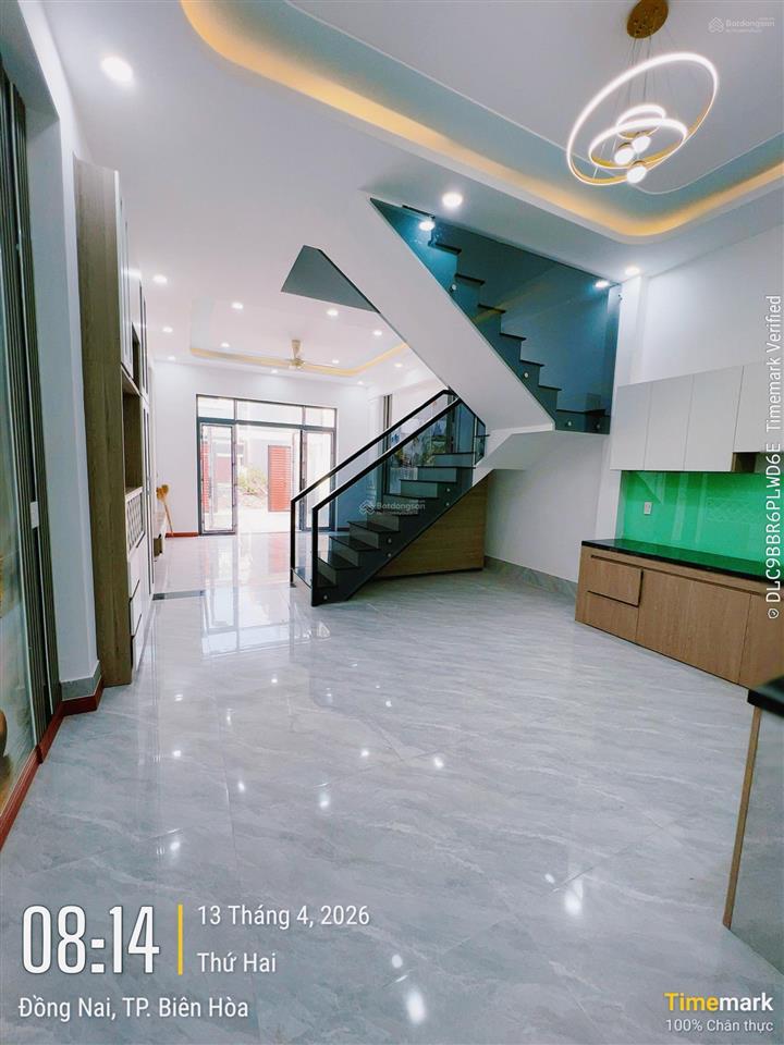 Bán nhà sổ riêng 100m2 sân ô tô phường biên hoà