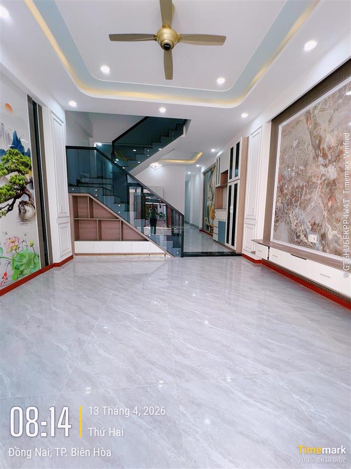 Bán nhà sổ riêng 100m2 sân ô tô phường biên hoà