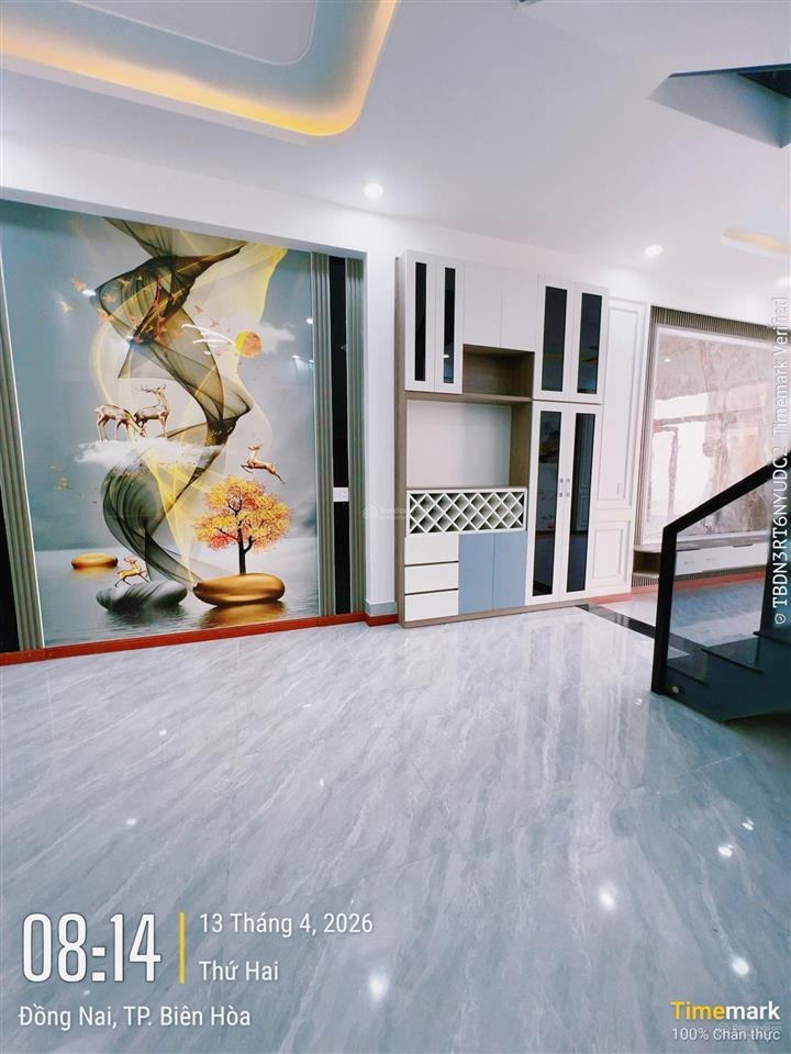 Bán nhà sổ riêng 100m2 sân ô tô phường biên hoà