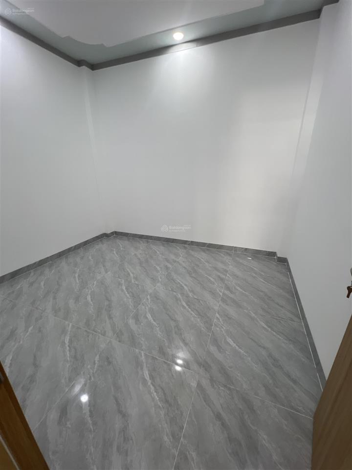 Bán nhà sổ riêng phường tân phong đường hồ hoà