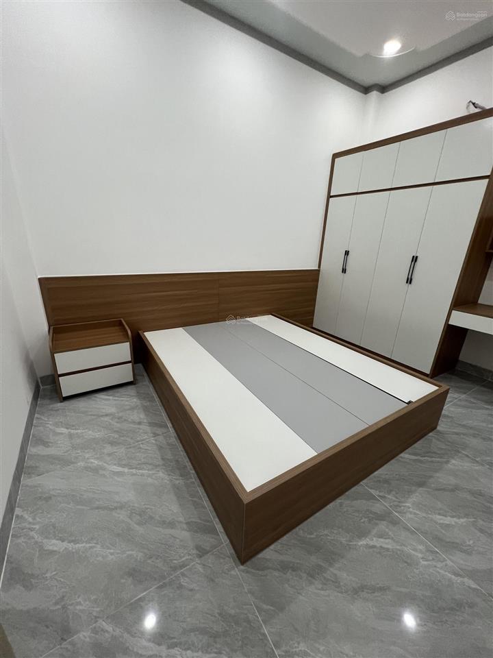 Bán nhà sổ riêng hoàn công kdc bửu long