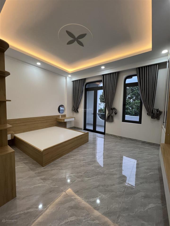 Bán nhà 2 lầu sổ riêng hoàn công đường lớn phường biên hoà (hoá an)