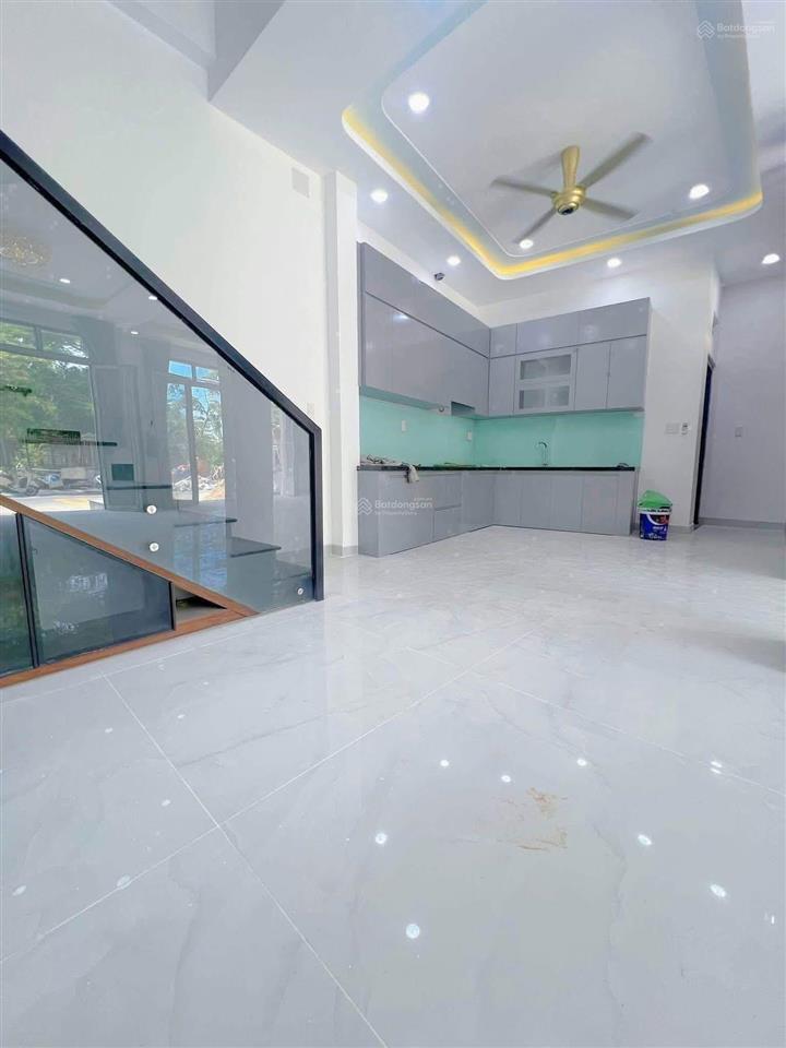 Bán nhà góc 2 mặt tiền sổ riêng phường biên hoà (hoá an)