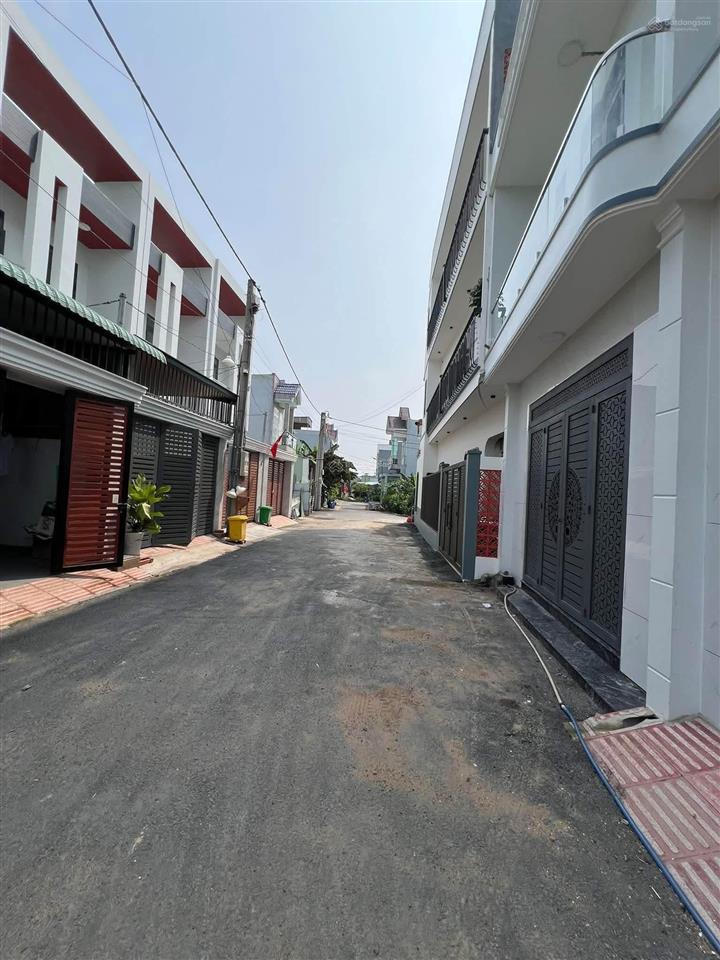 Bán nhà góc 2 mặt tiền sổ riêng phường biên hoà (hoá an)