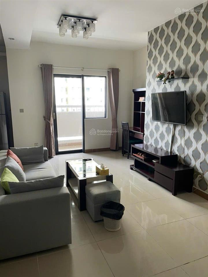 Cho thuê 90m2 2pn2wc căn góc full nt nhà đẹp 10tr ở liền được tại đức khải quận 7 inbox em ngay