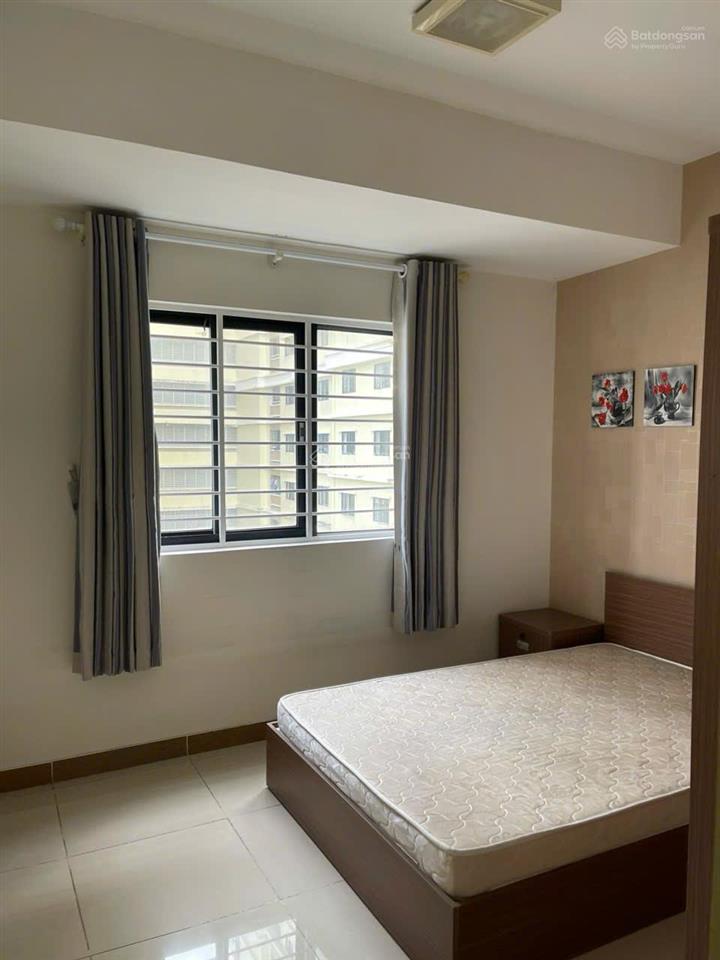 Cho thuê 90m2 2pn2wc căn góc full nt nhà đẹp 10tr ở liền được tại đức khải quận 7 inbox em ngay