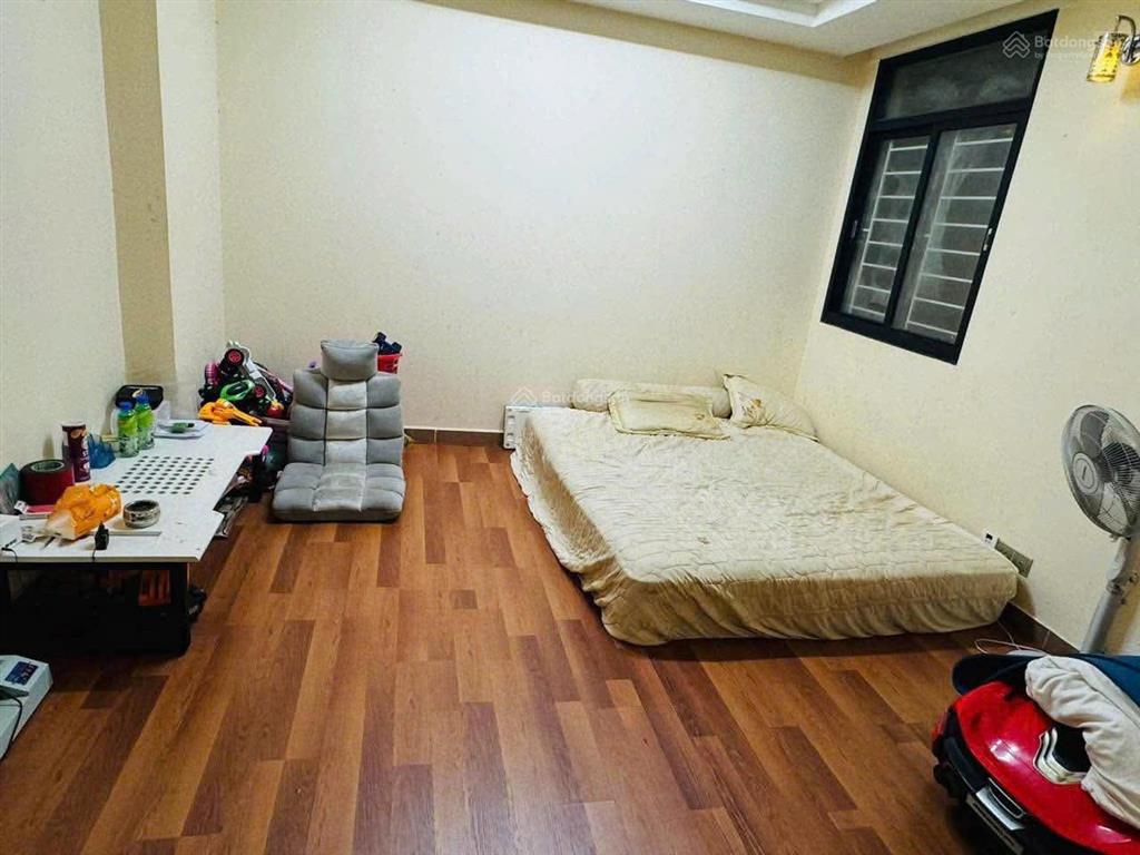 Bán 90m2 2pn2wc full nội thất đang sẵn hđ thuê 8tr giá 3 tỷ siêu rẻ tại era town đức khải quận 7