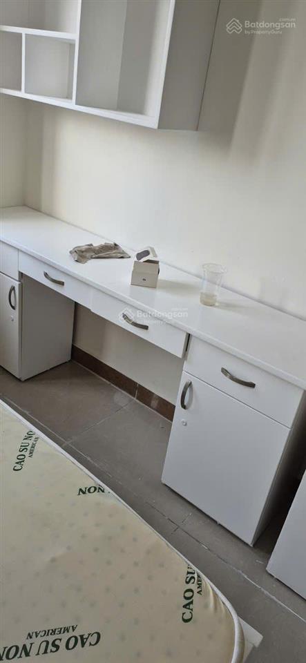 Cho thuê 45m2 1pn1wc full nt giá 7tr nhà đẹp mới sơn sửa lại ở liền tại đức khải quận 7 inbox xem