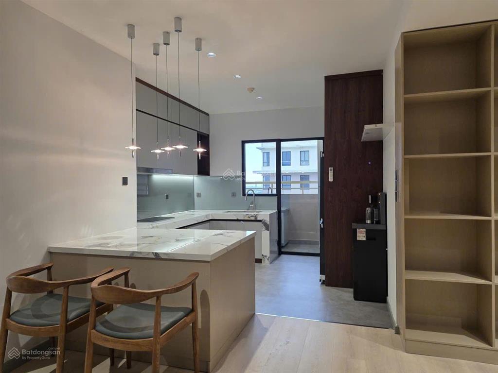 Cho thuê penthouse 368m2 5pn5wc full nt giá 50tr còn tl siêu rộng tại đức khải quận 7