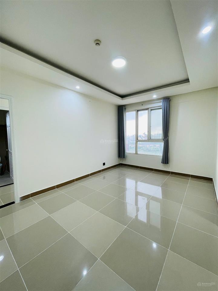 Cho thuê a1 riverside đức khải quận 7 3pn2wc siêu rộng 121m2 full nt giá 16tr ở liền được